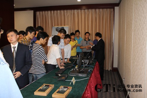 ����(ch��ng)���e�c���̎�����(d��ng)����